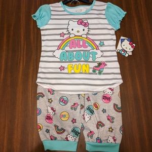 Hello Kitty 2 Piece Pajama Set- Size Small- 6/6X